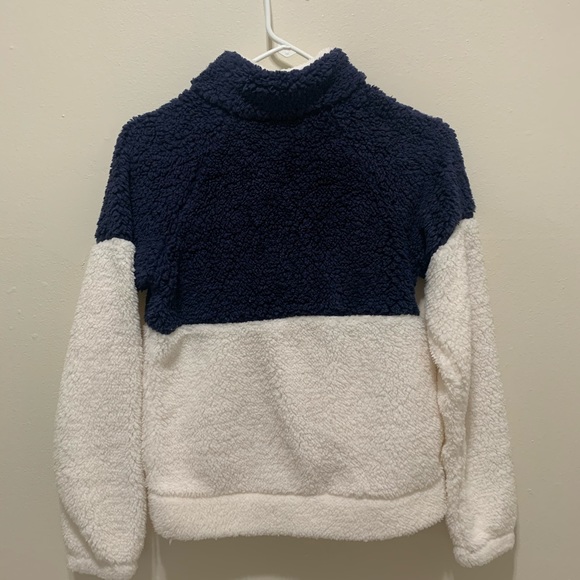 Fleece half zipup - Picture 2 of 2